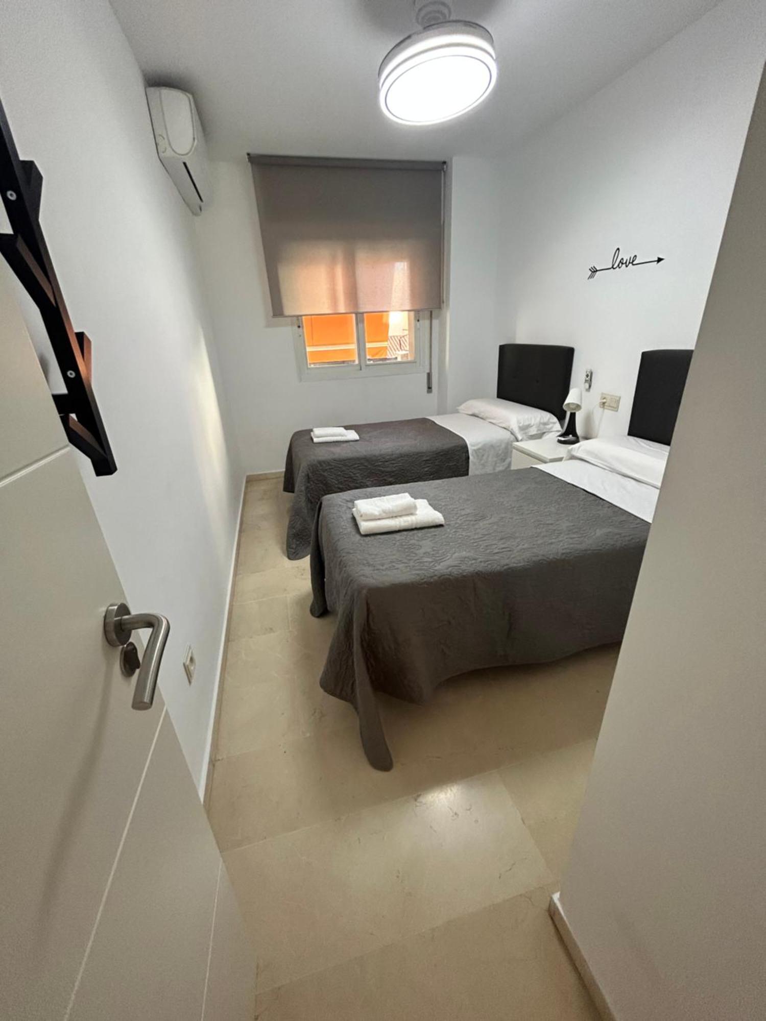 Apartamento Gloria 2 Málaga Extérieur photo